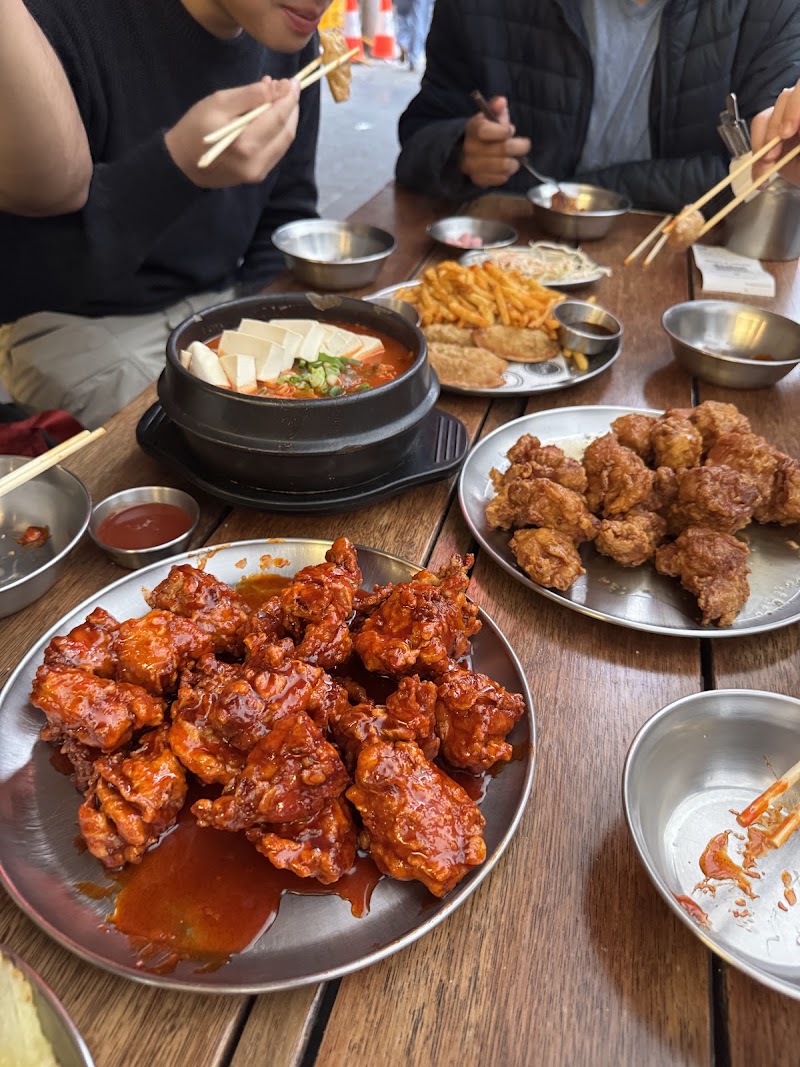 Bon Chicken & Beer photo 3