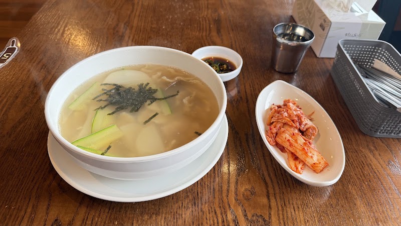 Chun's Kalguksu photo 3