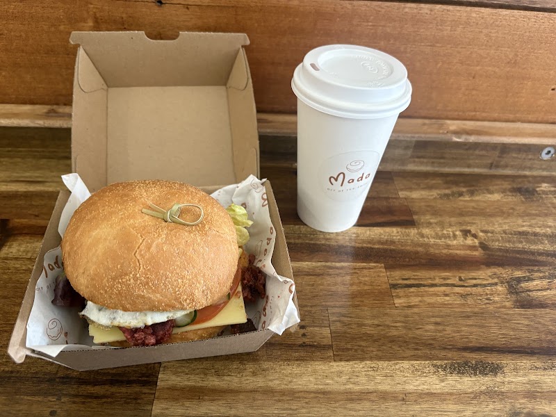 Mada Bakery Cafe