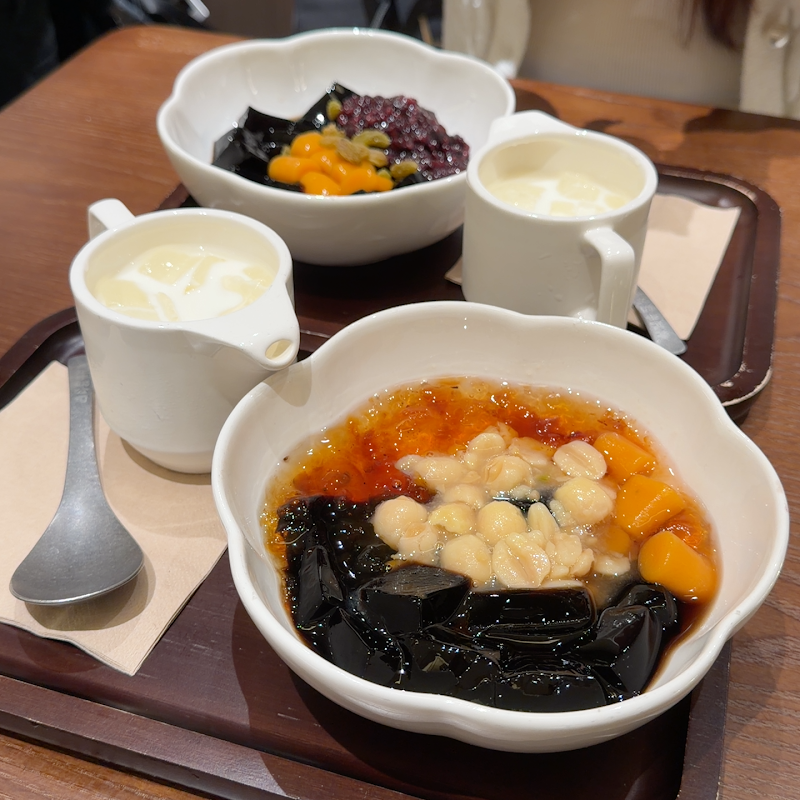 Makkee Dessert