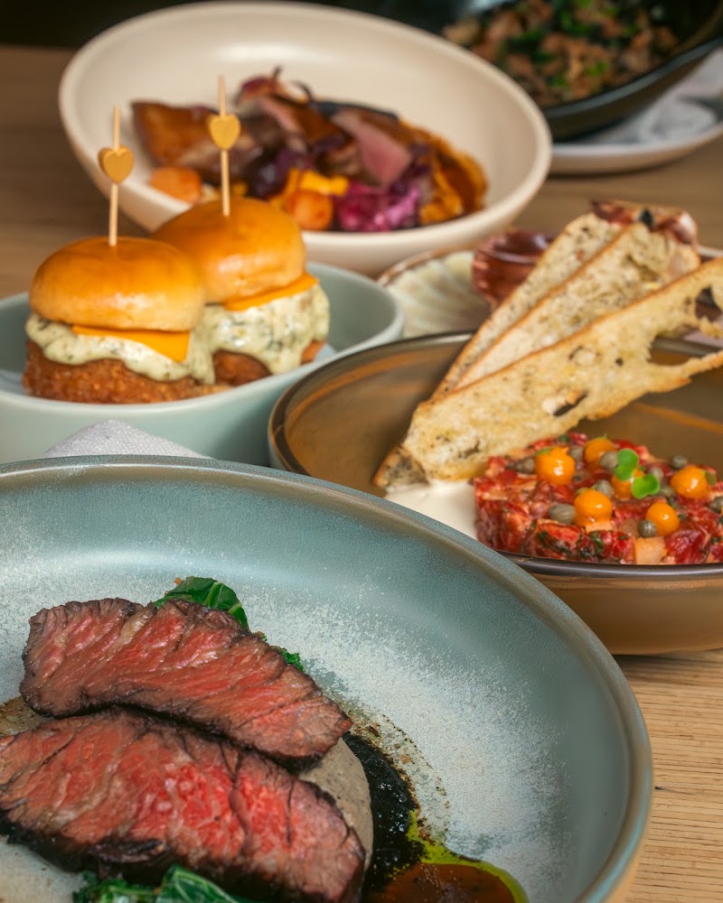 Mudo Dining & Bar