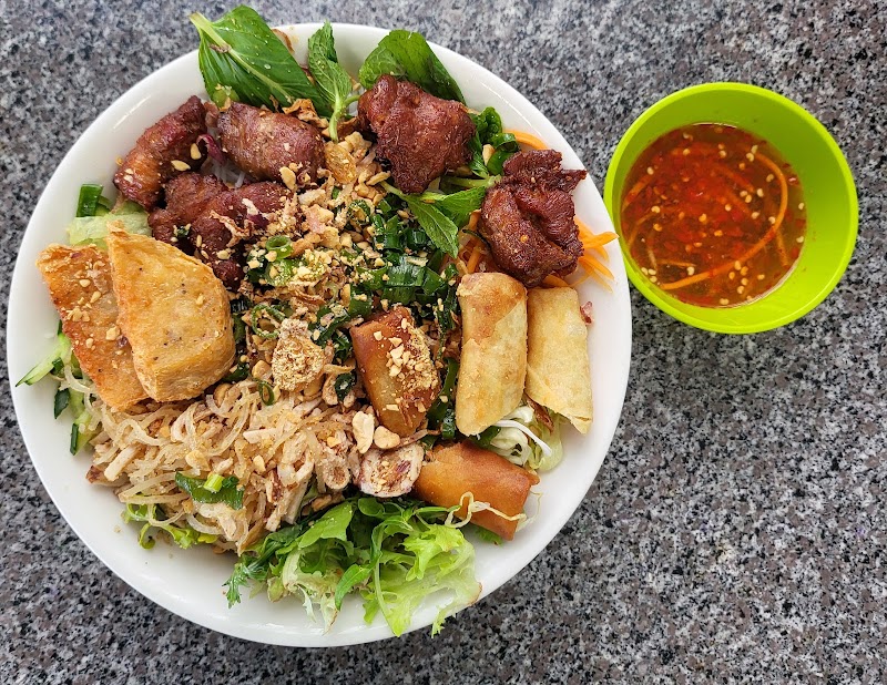 Phu Linh Chinese Noodle House photo 1